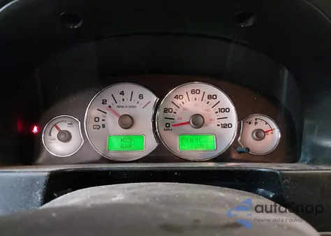 2005 Ford Escape Hybrid z USA, uszkodzony, nr VIN 1FMCU95H15KC30268